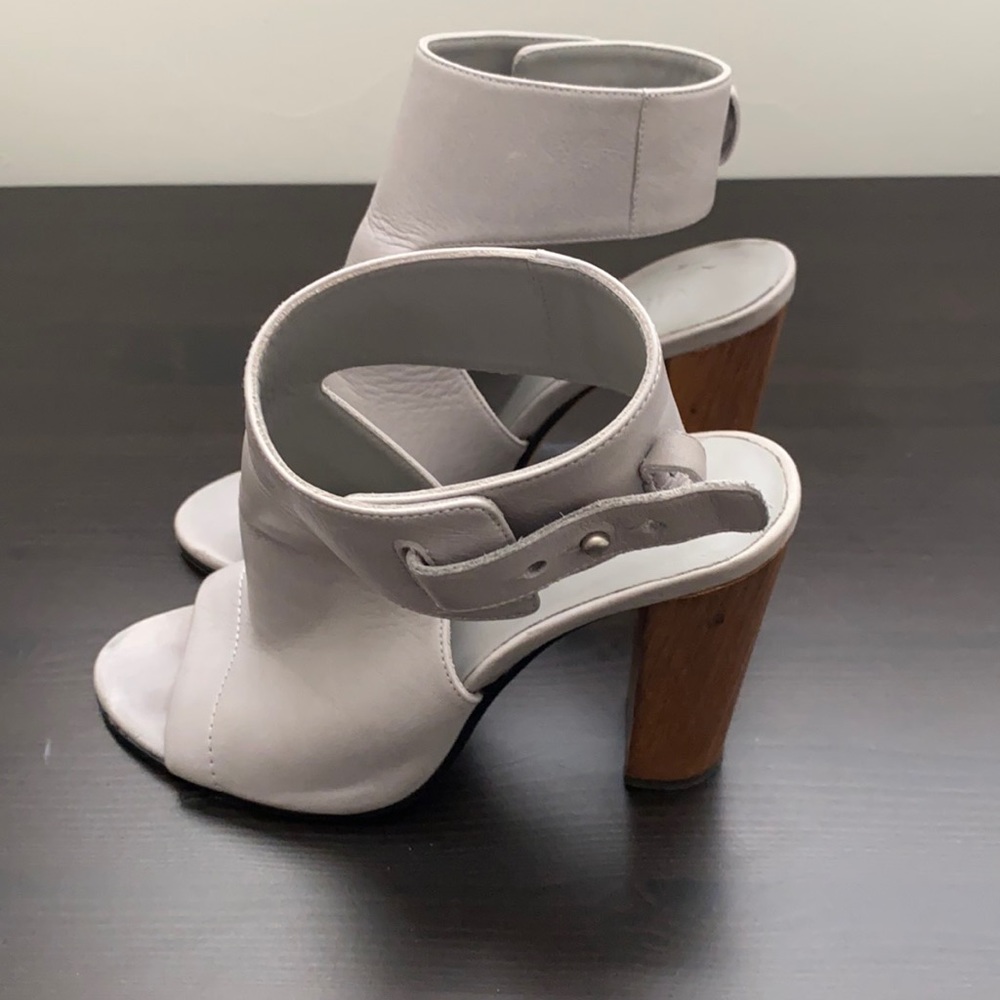 Vince addie heel